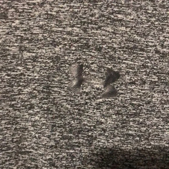 Under Armour Loose Half Zip size Small - Picture 2 of 4